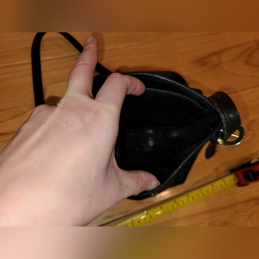 Coach Designer Vintage Y2k Black Leather Crossbody Purse Shoulder Bag - Picture 11 of 14